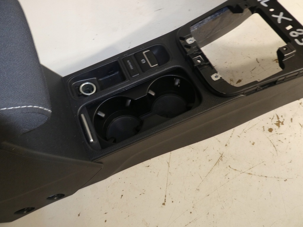 фото №5, Туннель подлокотник vw sharan alhambra 7n0864251