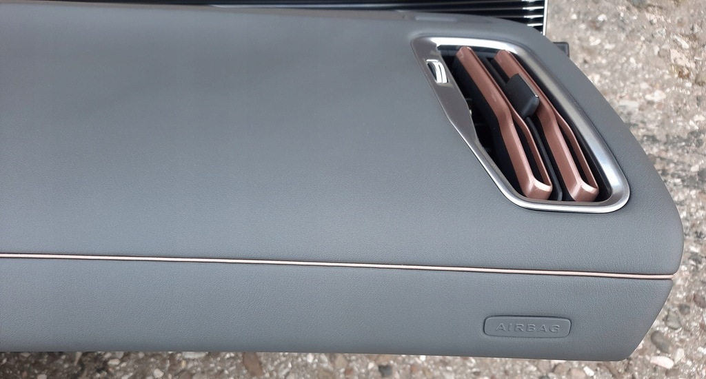 фото №10, Mercedes eqc w293 панель приладів панель приладів подушки безпеки подушка безпеки