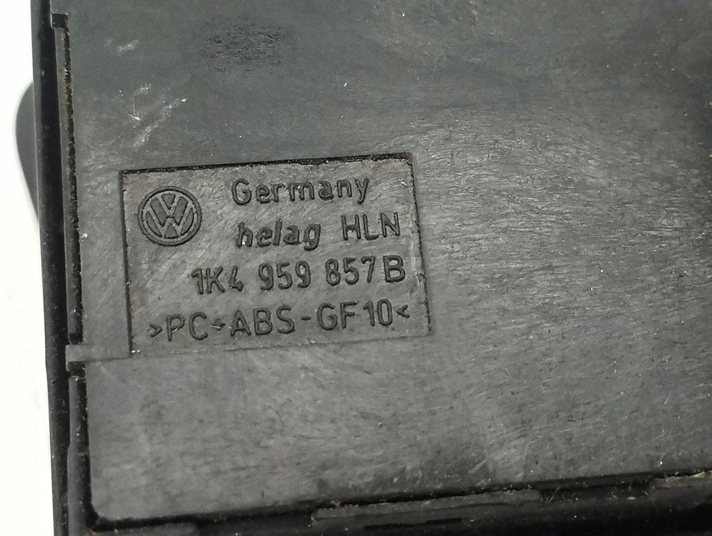 фото №8, Volkswagen tiguan 2008 перед сторона правая кнопки окон