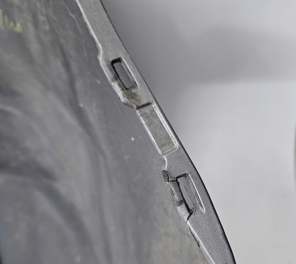 Suzuki vitara ii 2015 - бампер задний задняя pdc 71811-54p Оригинал