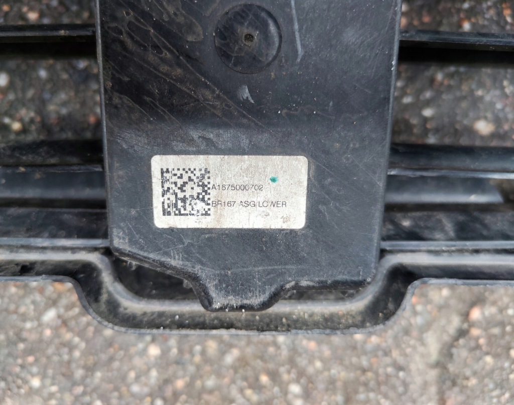 Mercedes gle gls w167 167 повітропровід повітря шторка жалюзі впуск в Україні