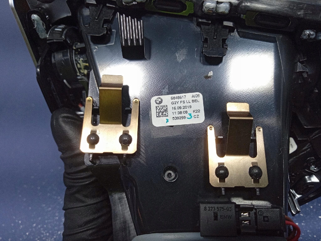 Bmw 3 g20 g21 18- решітка обдув повітря ліва 6848617 Зі Шроту