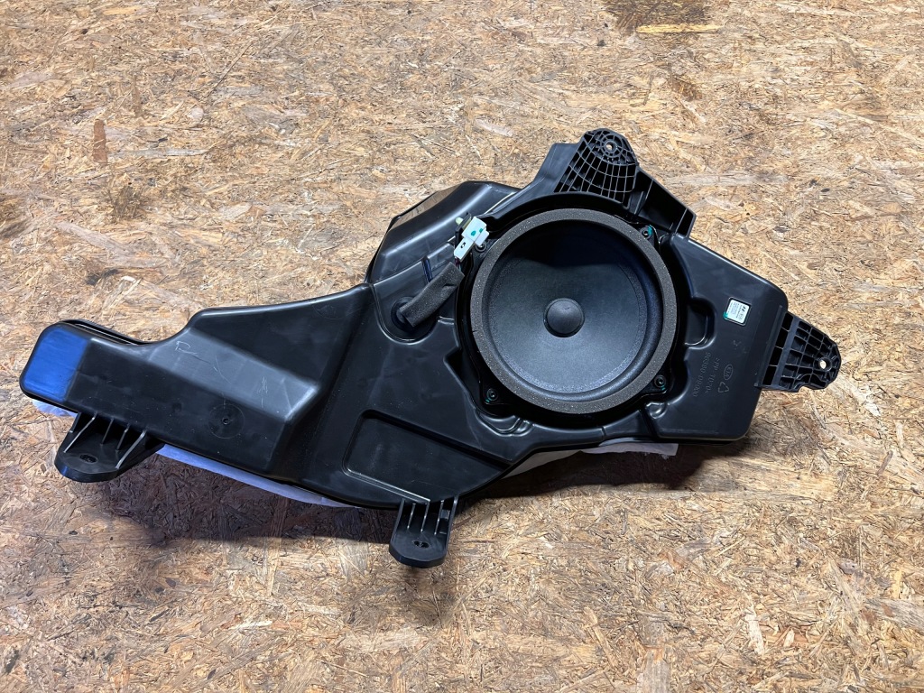 фото №1, Сабвуфер динамік harman sportage iv 96380-d9000