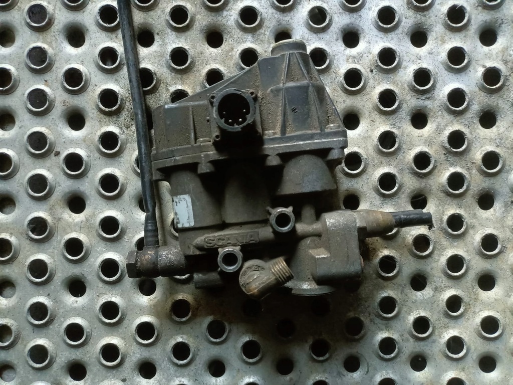 фото №1, Клапан електромагнітний scania r 1850567