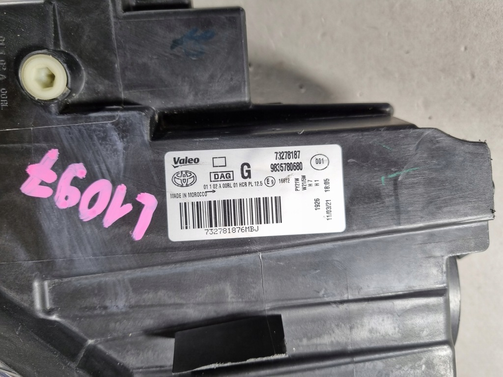 фото №11, Toyota proace фара лампа левая перед передняя