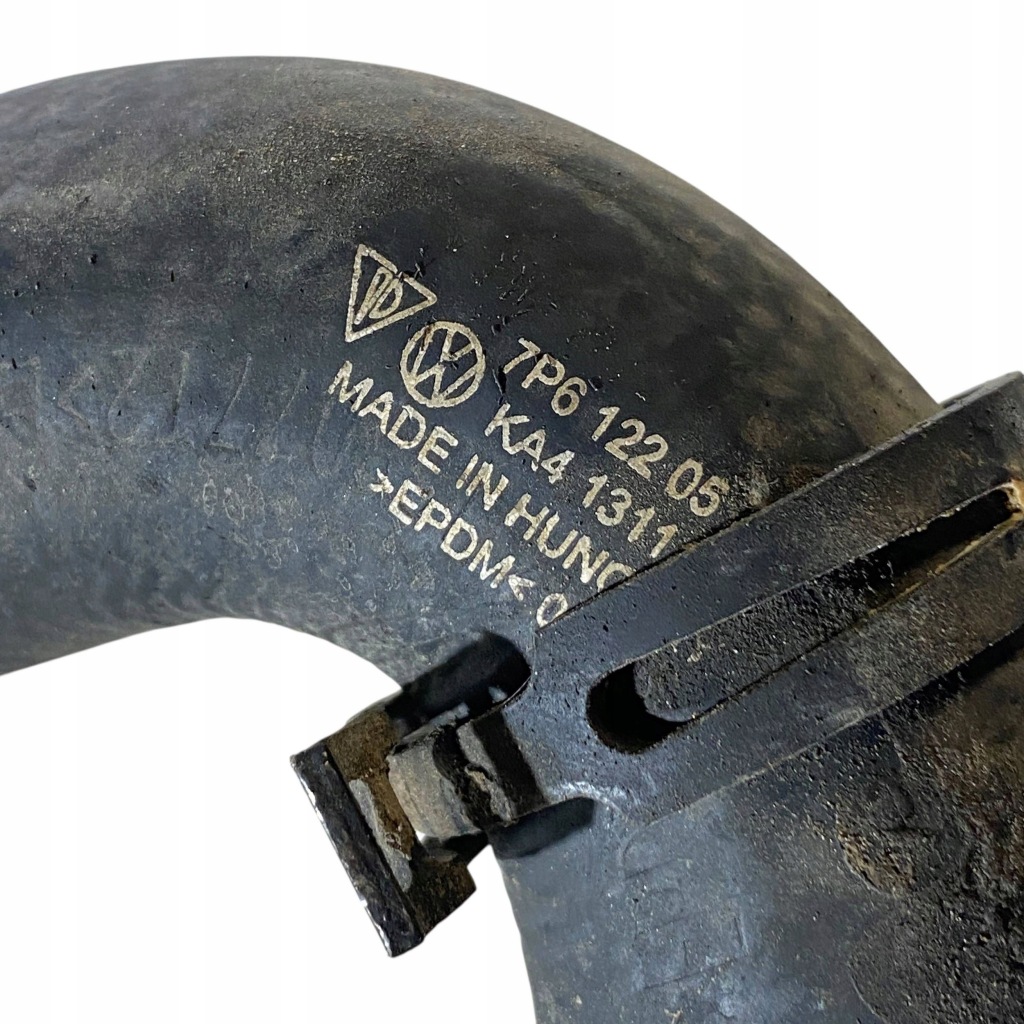 Porsche cayenne 92a 2015 шланг / пабтрубок  радиатора Цена