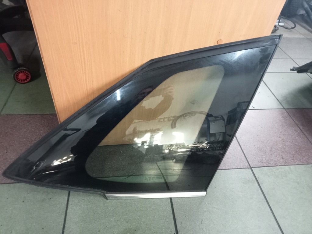 фото №1, Citroen c4 grand picasso i 06- стекло кузовная задняя правая задняя 2007