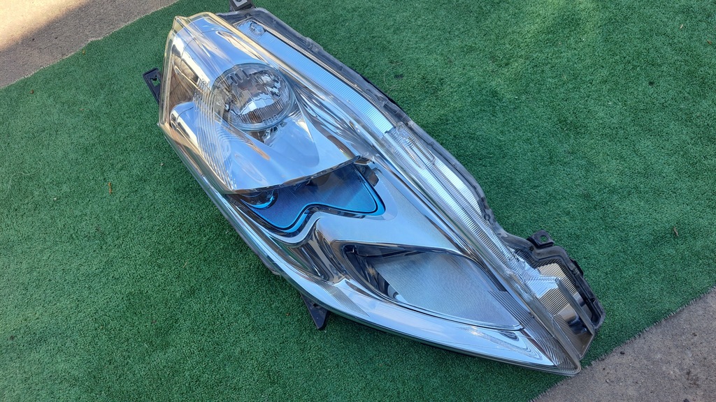 фото №2, Nissan leaf full led лампа передняя kpl