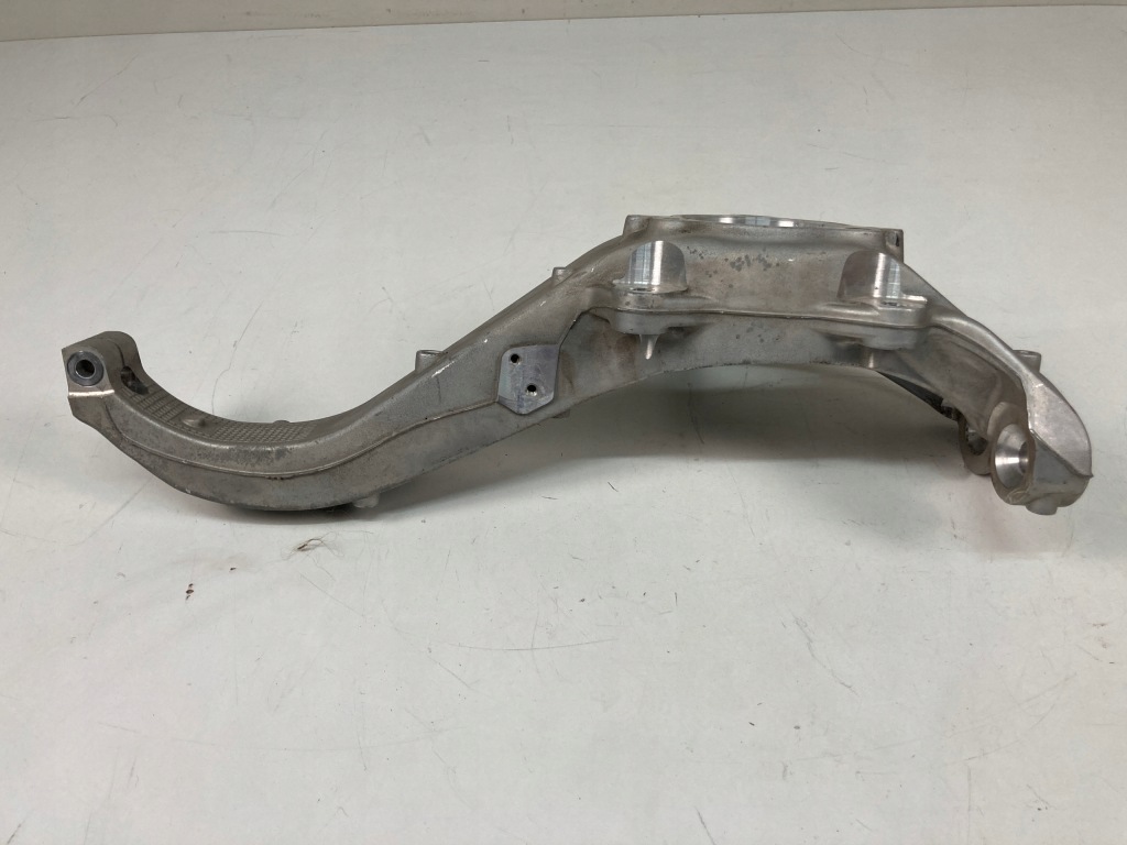 Поворотный кулак правая передняя tesla y в Украине