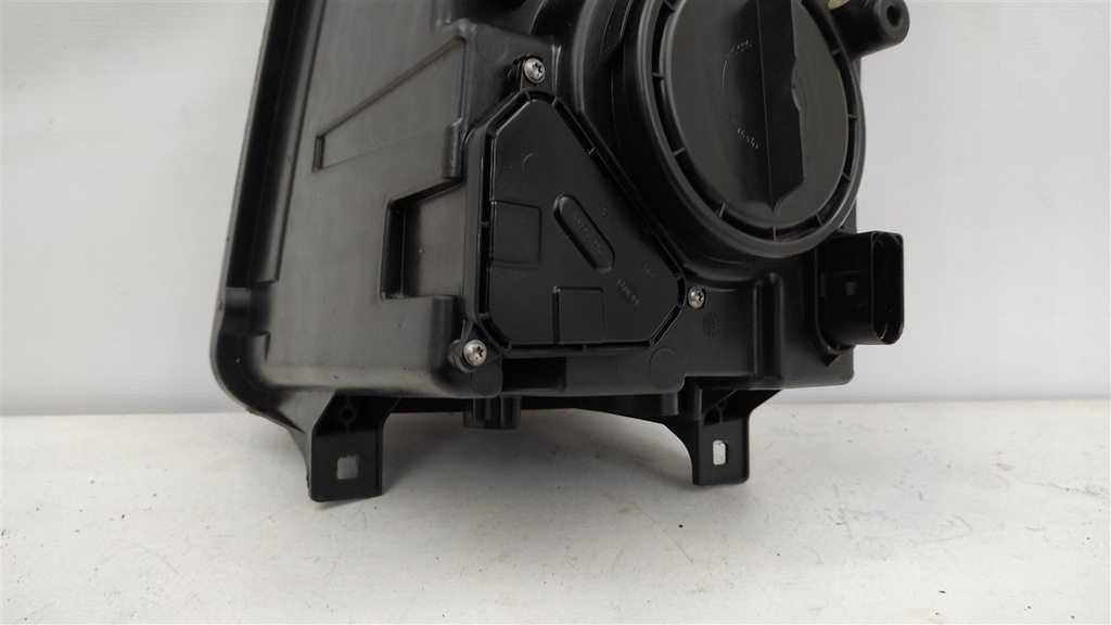 фото №11, Лампа перед передняя правая vw crafter 2e1941016