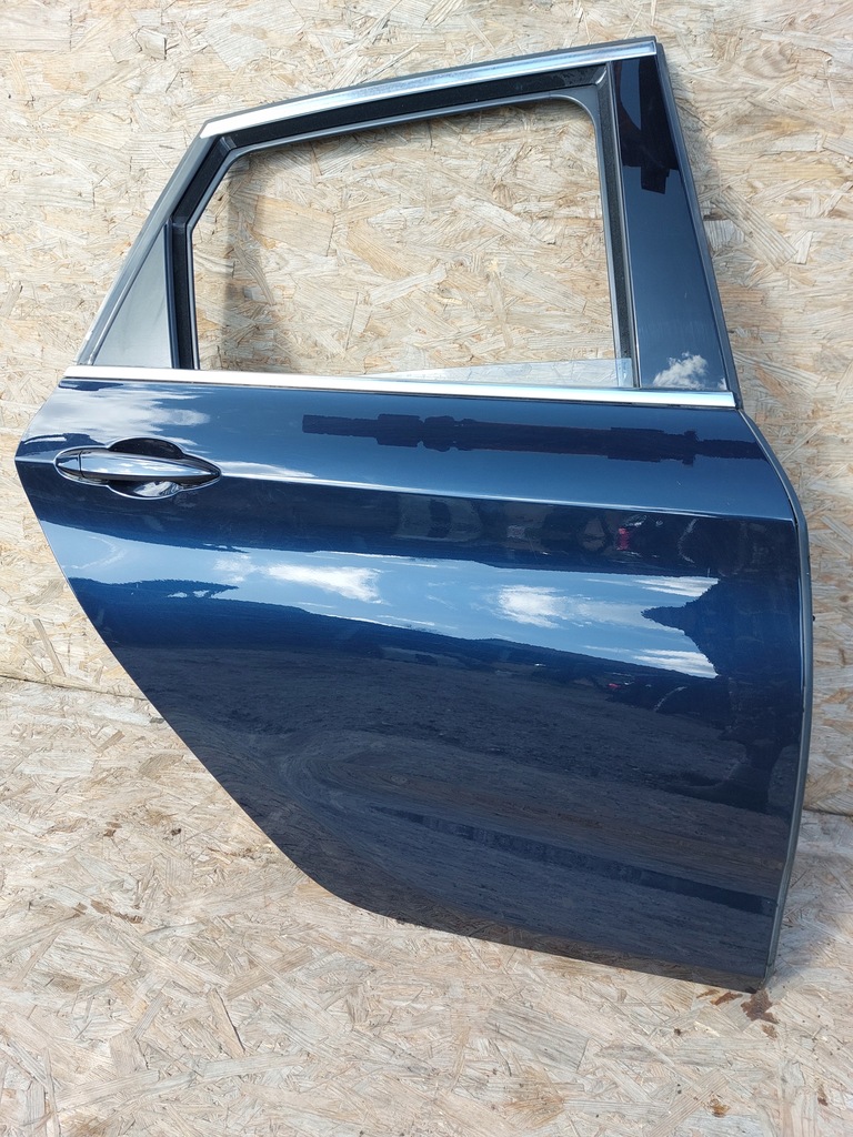 фото №1, Bmw 2 f45 дверь правое задние задняя синие a89
