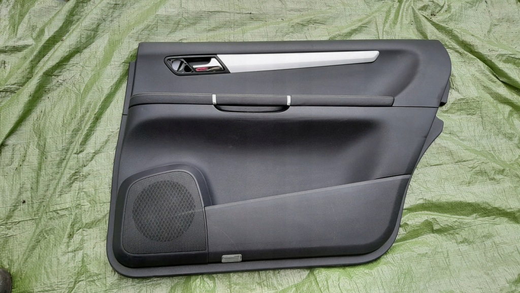 Обшивка обивка дверь правый задний  mercedes r w251 Киев