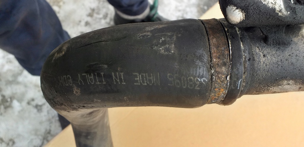 фото №3, Volvo v40 ii 1.6 d2 труба шланг интеркулер