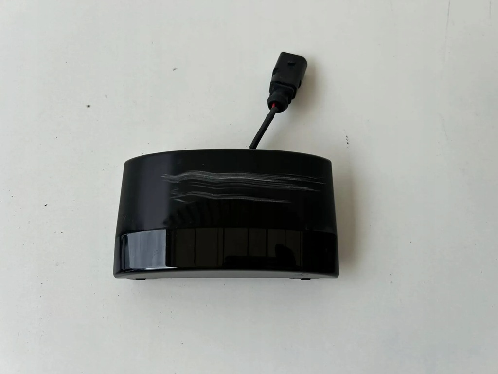 фото №1, Audi a6 c8 4k заглушка защита радара 4k0853631 оригинал