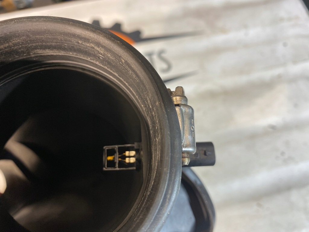 фото №4, Резонатор повітрозабірник фільтра 3.6 chrysler 200 2015-