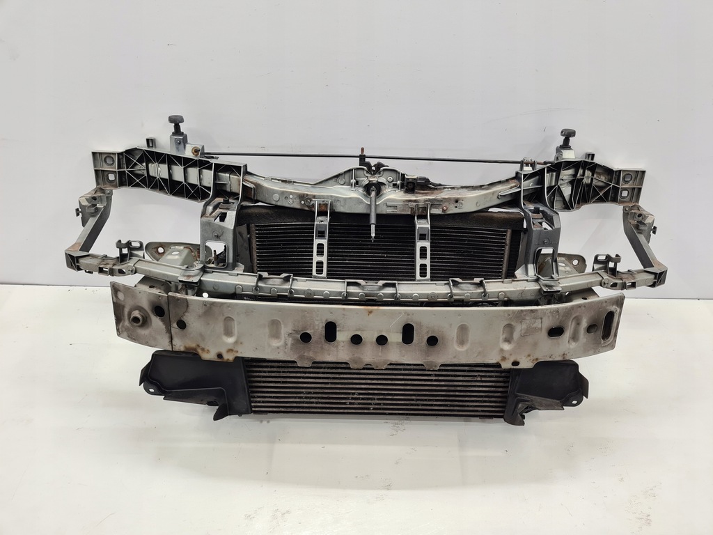 фото №1, Ford kuga mk1 pas передній підсилювач 2.0tdci p8