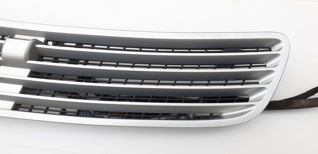 фото №7, Mercedes w203 впуск защита решётка капот жабо перед передняя