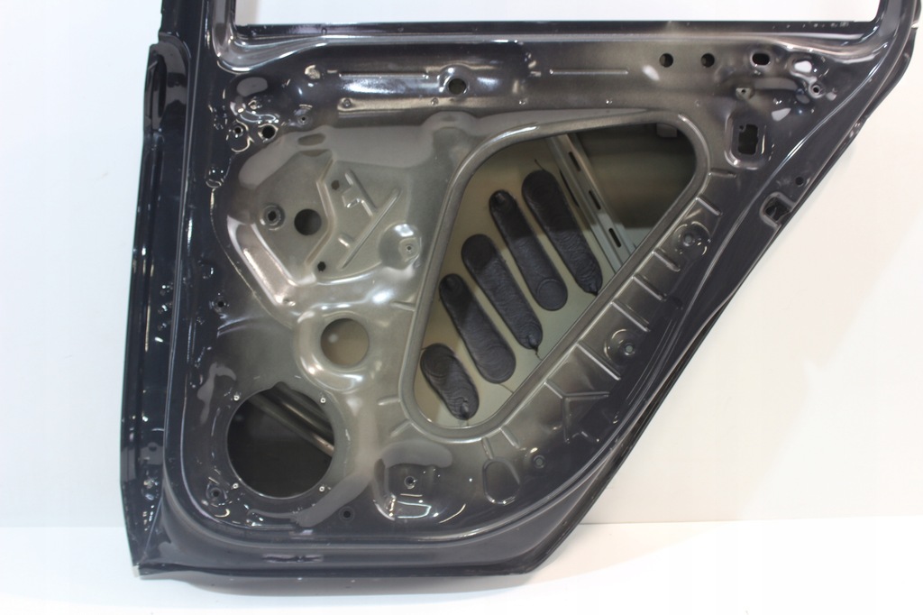 фото №6, Дверь левая задняя vw golf sportsvan oem 510833312l