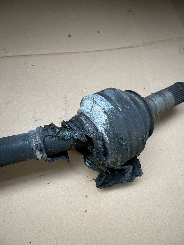 фото №2, Porsche panamera 971 2.9 привідний вал задня