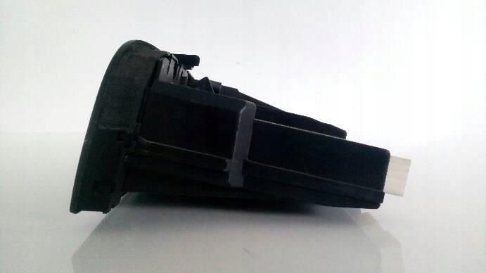 фото №11, Панель обдув кондиционера ford galaxy 1 7m0907040