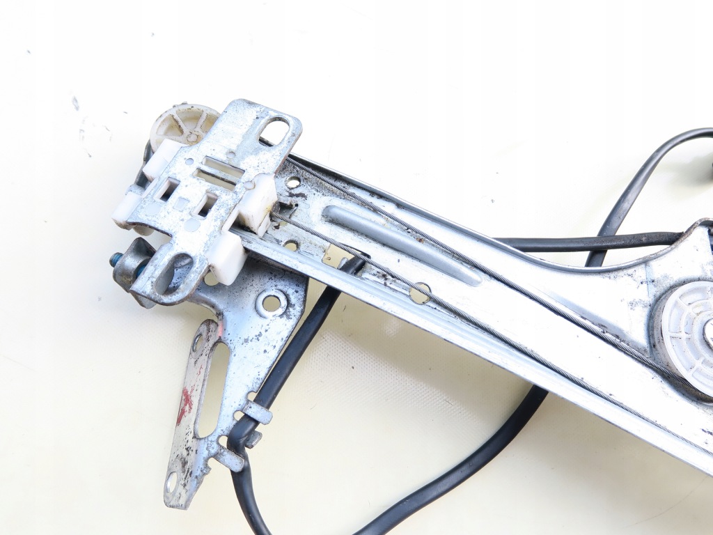 фото №5, Механизм стекло правый задняя колодка mercedes slk w170 r170