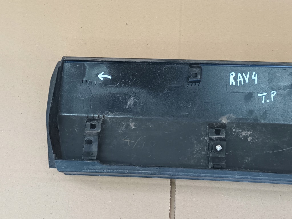 фото №7, Молдинг na дверь правый задняя toyota rav4 v задняя правая