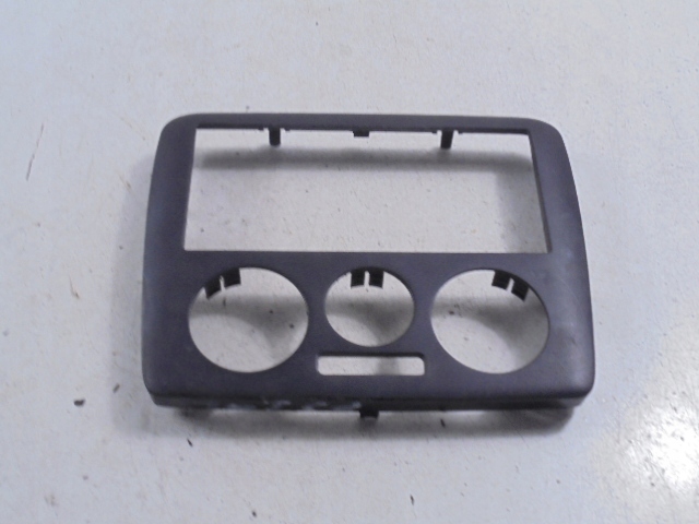 фото №8, Skoda octavia i 1u захист корпус рамка радіо 1u0858071
