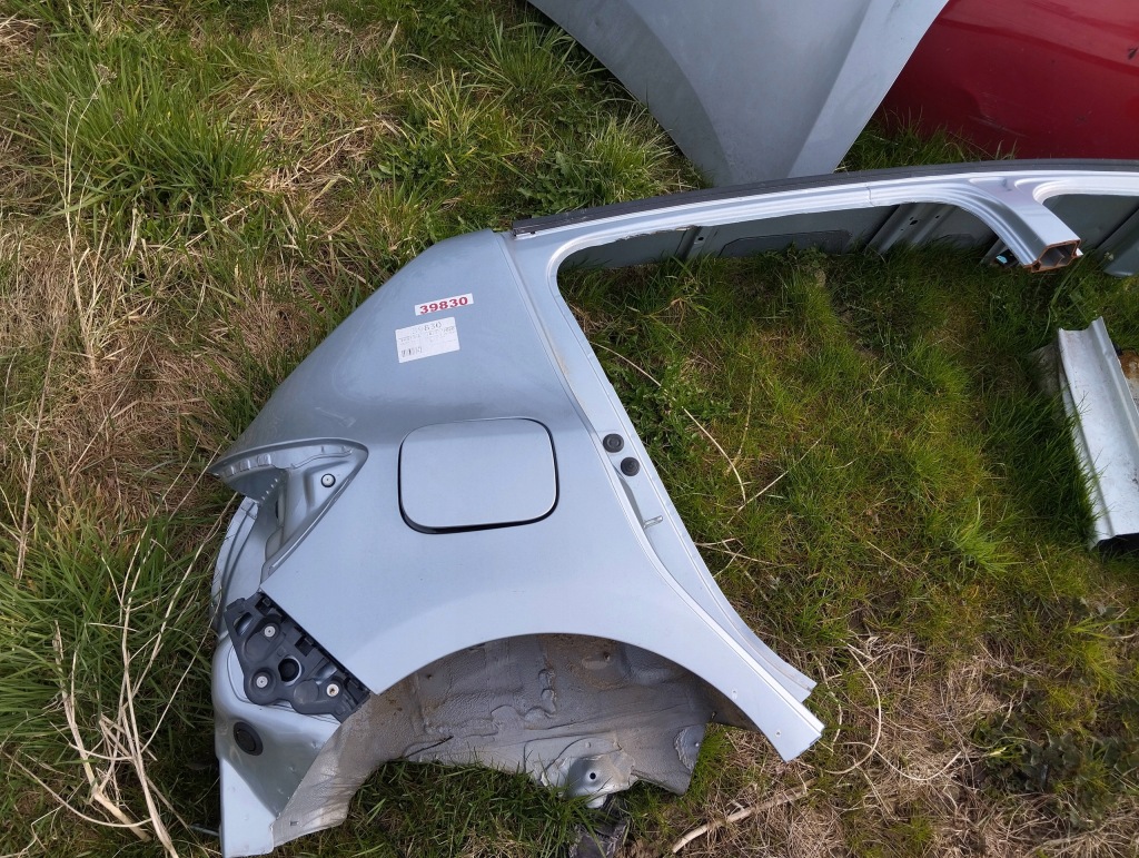 фото №2, Dacia sandero ii чверть задня права крила 20r