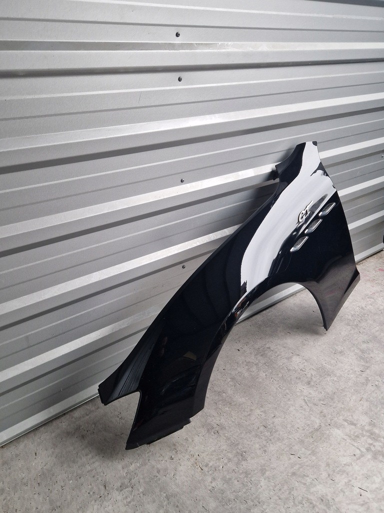 фото №1, Maserati ghibli крыло левый idealny