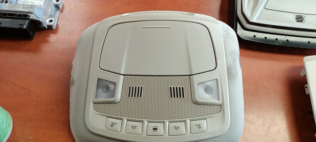 фото №1, Бардачок na накладки на фары mondeo mk5