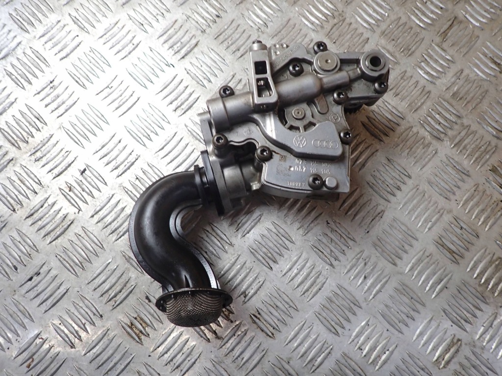 Купити Насос оливи porsche cayenne 92a 079115103