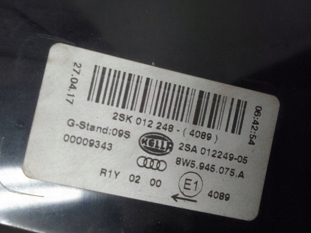 фото №7, Audi a4 s4 b9 2017 задня сторона ліва лампи задній кришки багажника