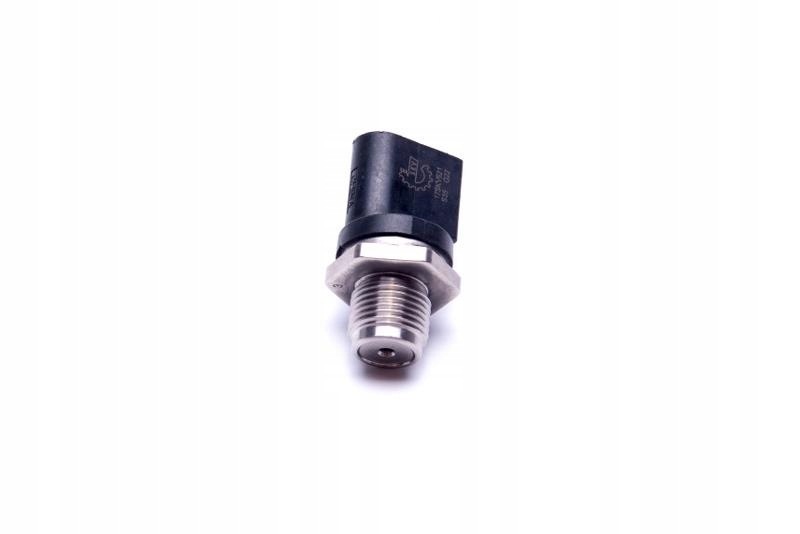 Датчик давления топливной  к mercedes r s sprinter Оригинал