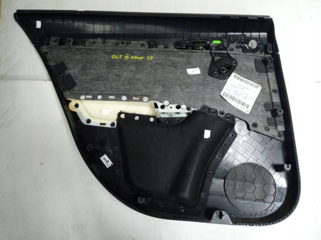 фото №6, Обивка обшивка дверь octavia iii kombi oryg.