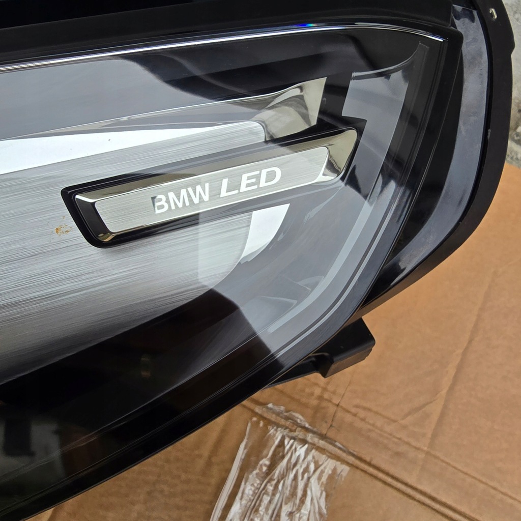 фото №7, Bmw x1 u11 лампи ліва права перед full led