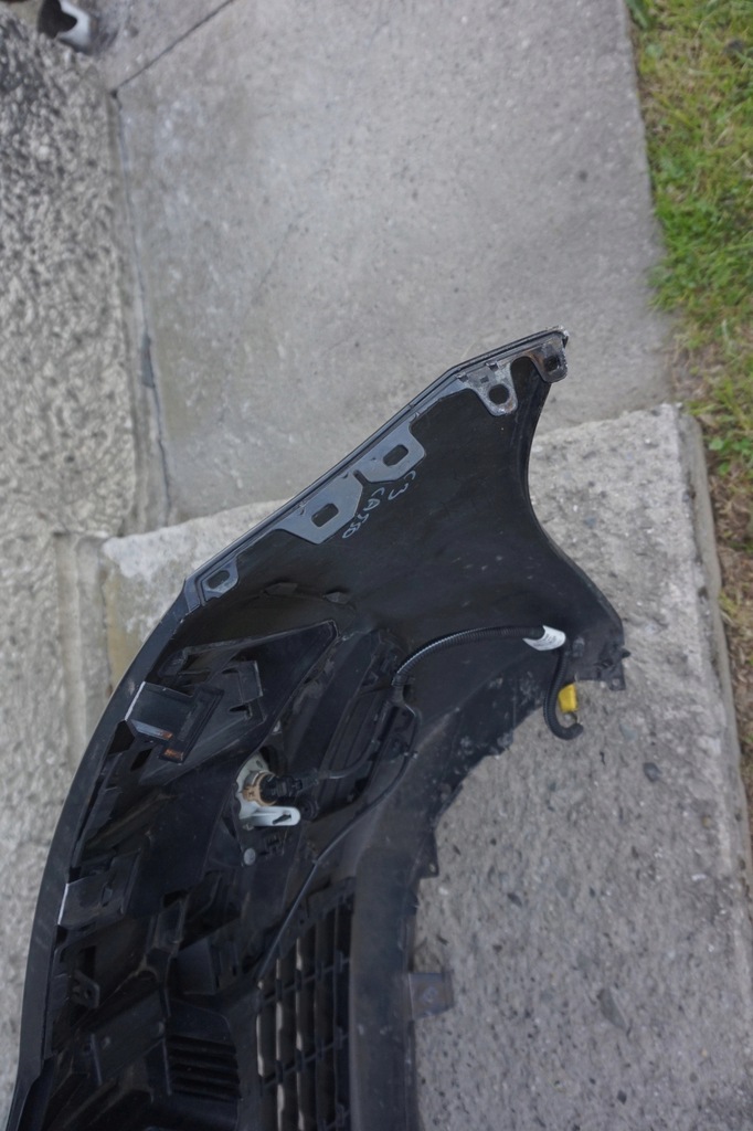 фото №7, Бампер перед передній citroen c3 picasso 08/11r