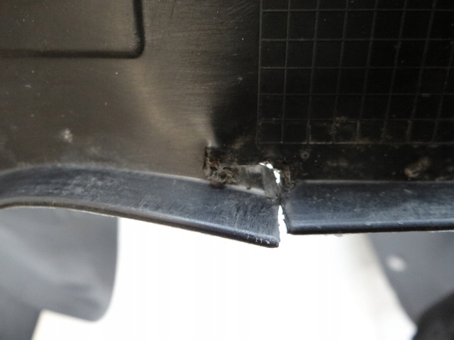 фото №7, Citroen c3 iii підкрилок ліва передні перед 9811931280