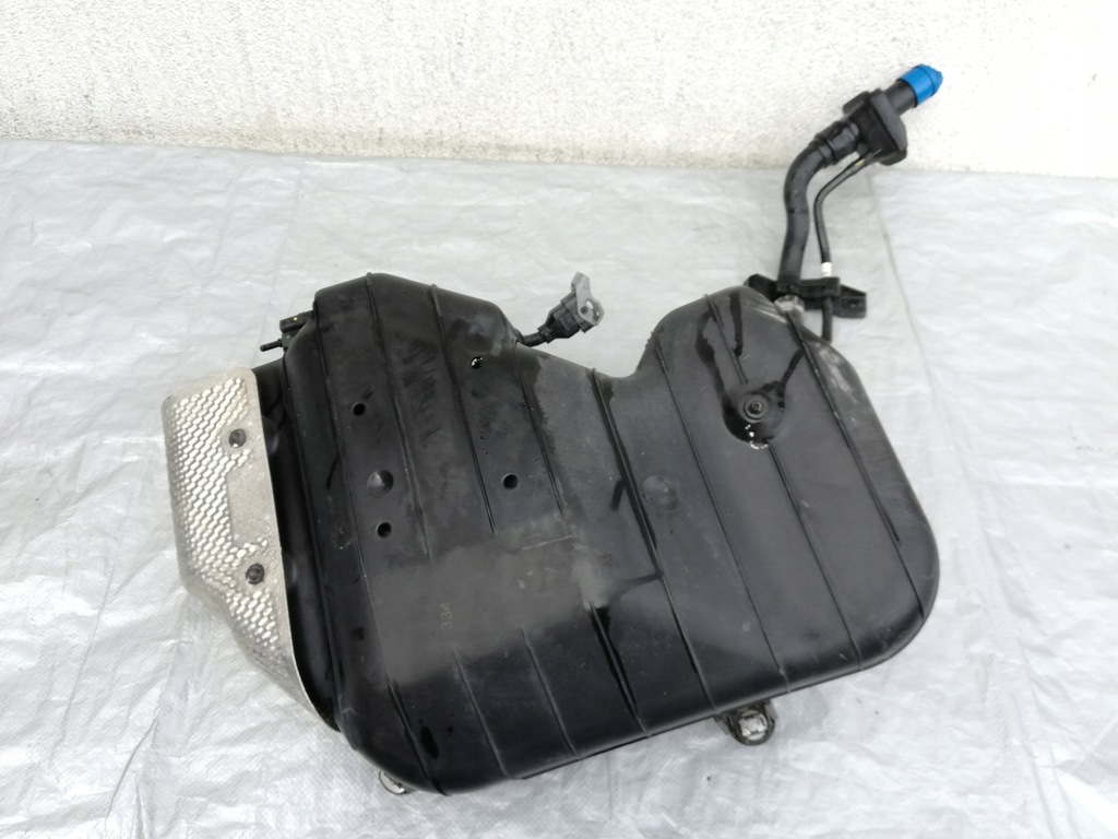 фото №6, Бак bak топлива hyundai i30 iii 1.6crdi adblue