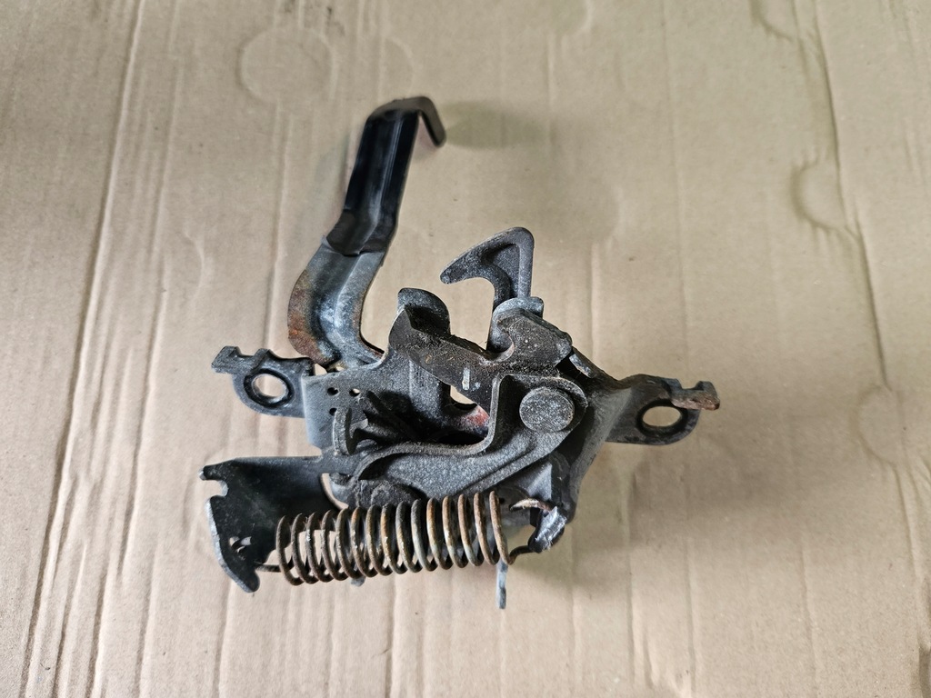 фото №1, Toyota corolla e15 07-12 замок капот