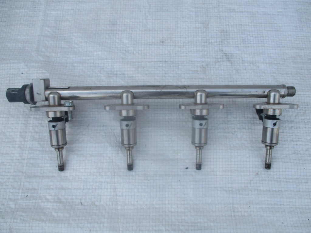 фото №1, Молдинг форсунки honda civic ix x type-r 2.0 turbo