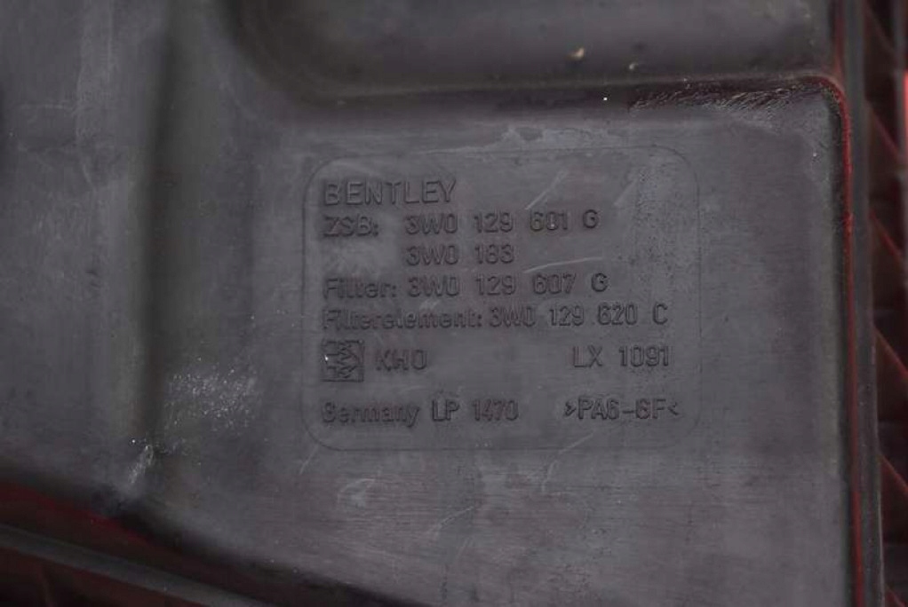 фото №6, Корпус фільтра повітря 3w0129601g bentley continental i gt 6.0 w12 560 km