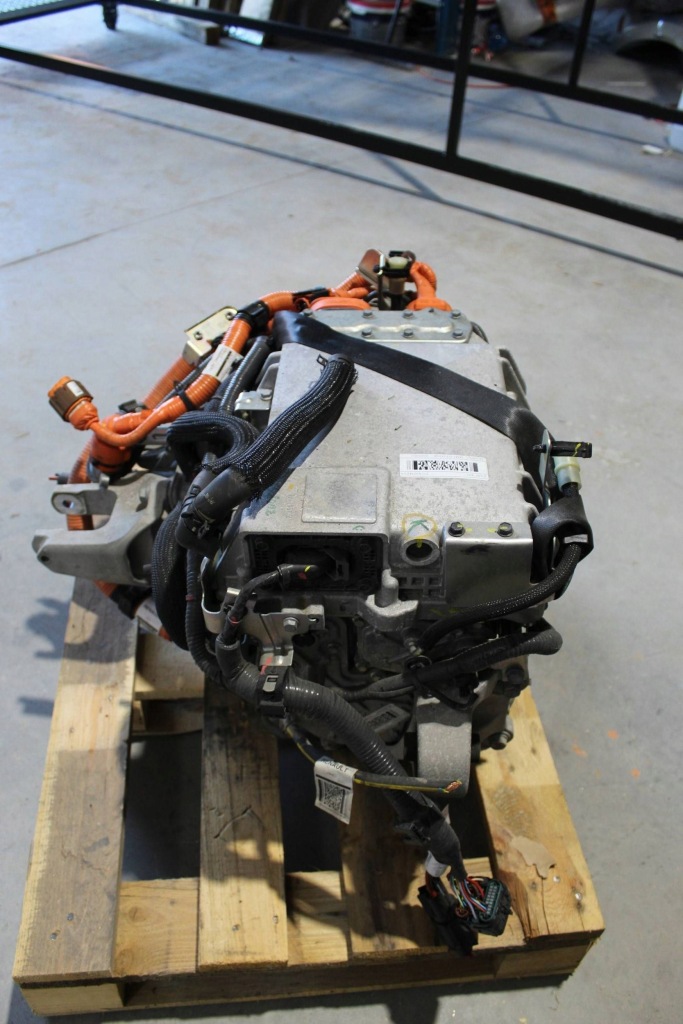 Двигатель 6am402/pam402 renault megane v 5 e-tech Оригинал