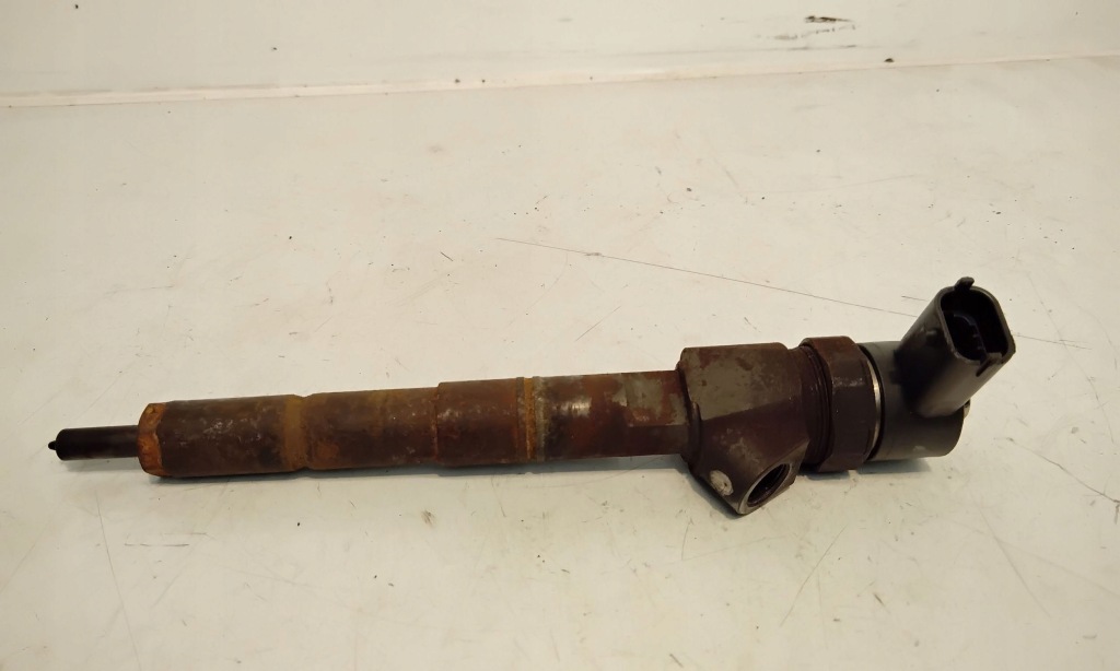 Купити Форсунка alfa romeo gt 0445110243