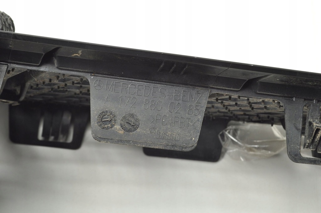 фото №6, Mercedes slk iii w172 r172 решётка капот впуск воздуха a1728800285