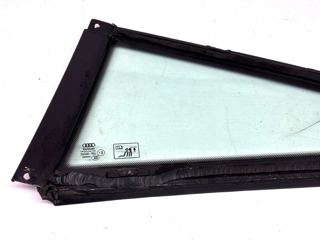 Audi tt 8s напрямна кузов кузовна правий задній купе 2013 salgglas Зі Шроту