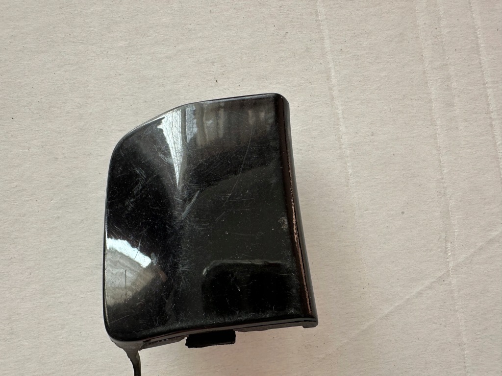 фото №2, Заглушка фаркоп перед 620228635r dacia spring