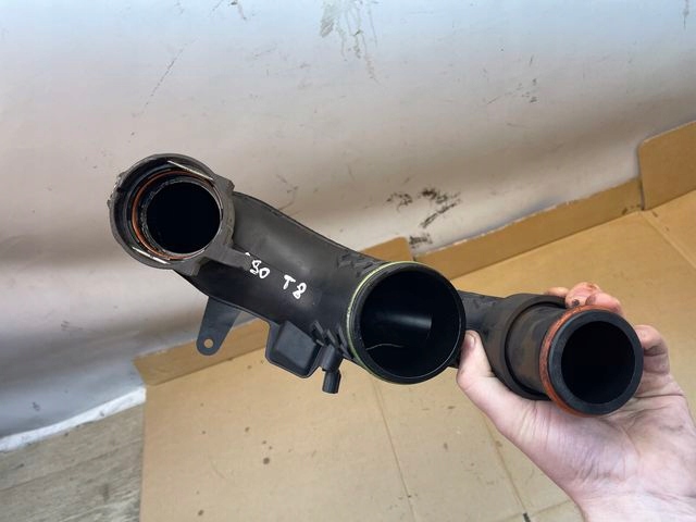 фото №5, Volvo s90 t8 труба шланг повітря 31657727