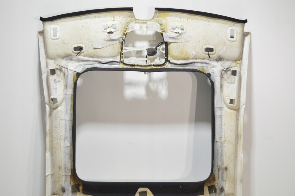 фото №7, Потолок mercedes w205 c klasa sedan панорама 2056906804