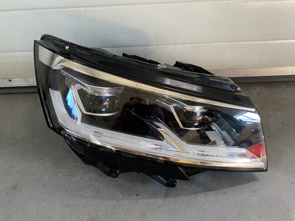 фото №1, Vw t6 multivan full led правая лампа lift