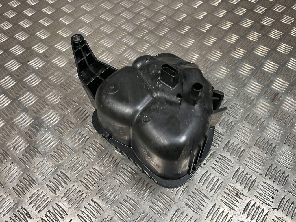 фото №6, Bmw i4 2024 бак расширительный охлаждающая жидкость